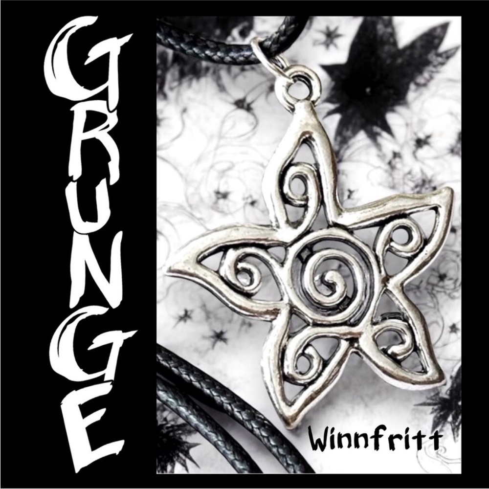 5 $8 Jewelry Items For $25!💫
Thank you, Winnfritt